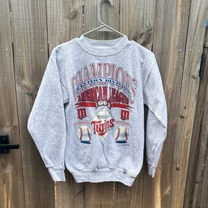 Vintage 1991 Minnesota twins sweatshirt Size Medium